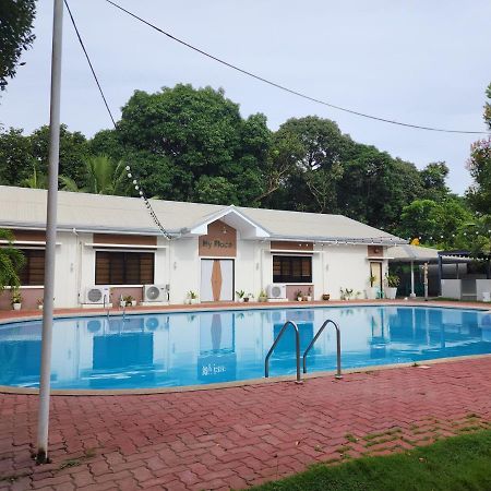 My Place Resort & Pavilion Balayan Екстериор снимка